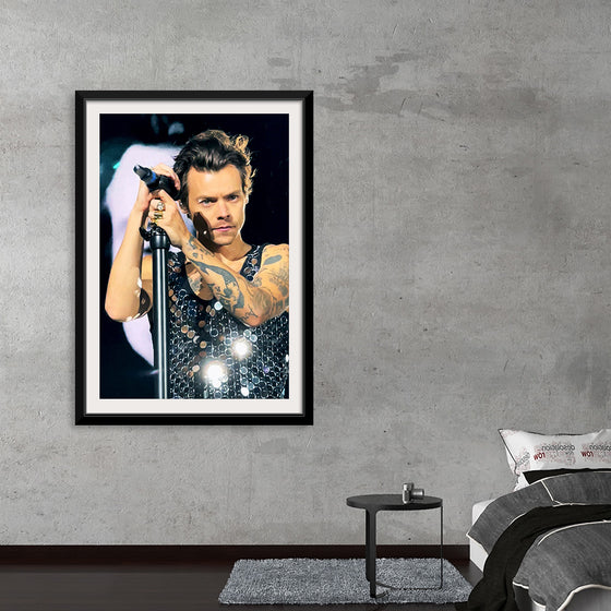 "Harry Styles Wembley June 2022 (cropped)", Lily Redman