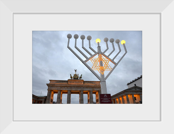 "Hanukkah, Brandenburg Gate", Olga Ernst