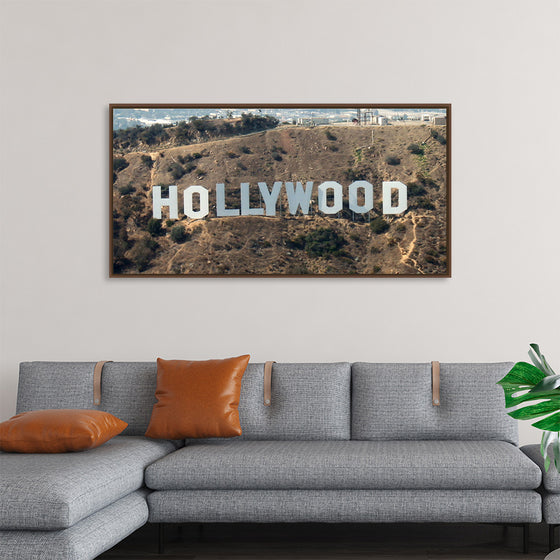 "Hollywood"