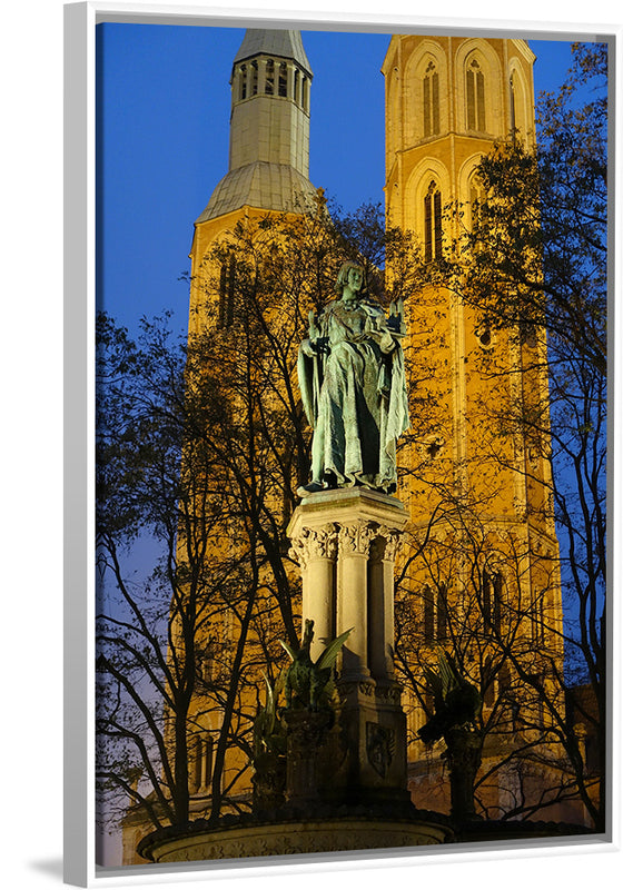 "Braunschweig, Germany: Heinrichsbrunnen at Night"