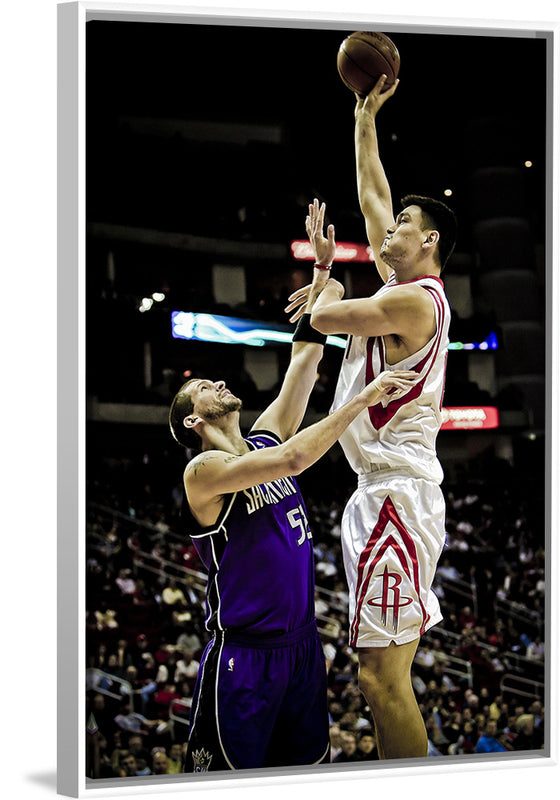 "Yao Ming shooting over Brad Miller"