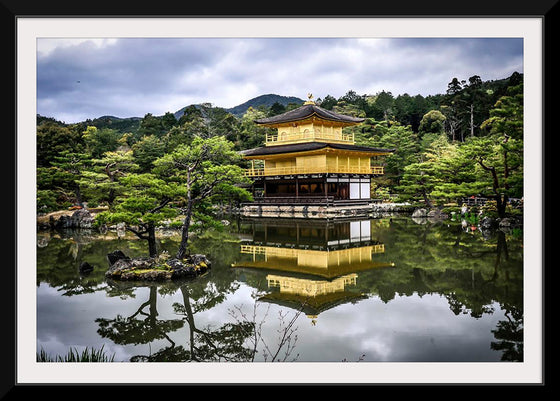 "Traditional Building in Kyoto, Japan"