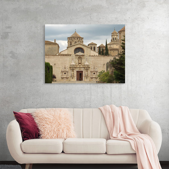 "Spain Poblet Monastry Front View", Pap3rinik