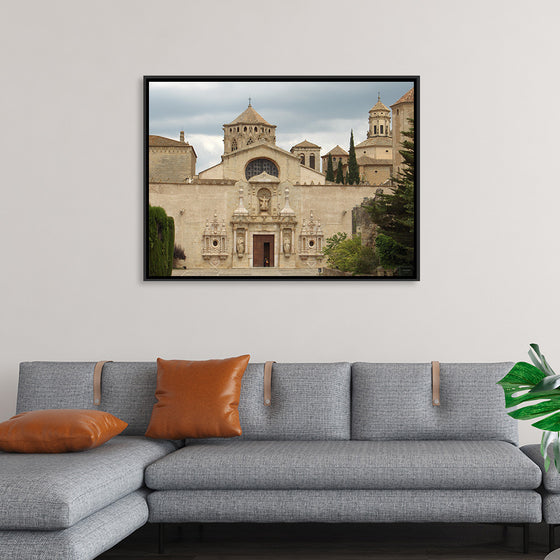 "Spain Poblet Monastry Front View", Pap3rinik