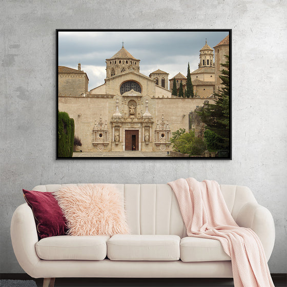 "Spain Poblet Monastry Front View", Pap3rinik