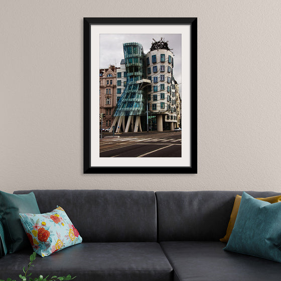 "The Dancing House", Vera Kratochvil