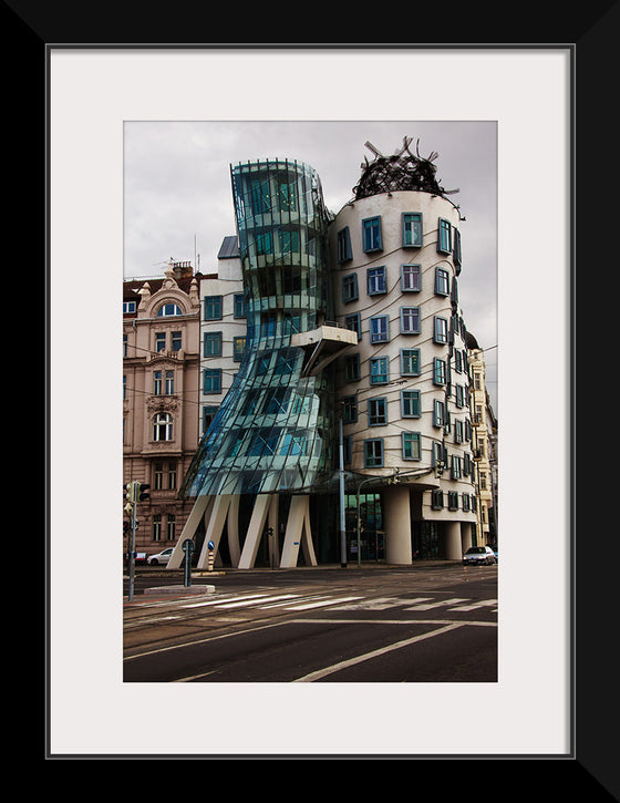 "The Dancing House", Vera Kratochvil