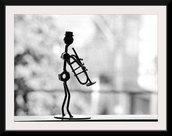 "Musician statue"