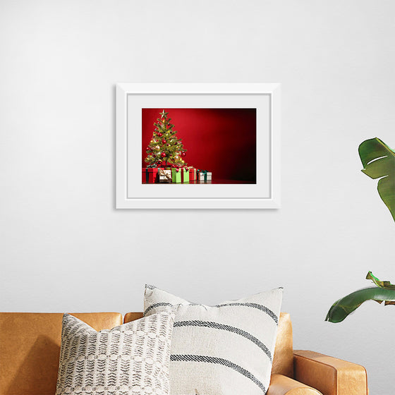 "Christmas Tree, Red Background"