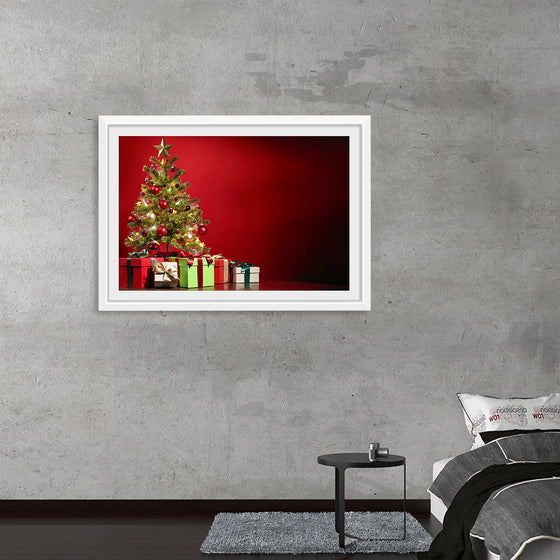 "Christmas Tree, Red Background"