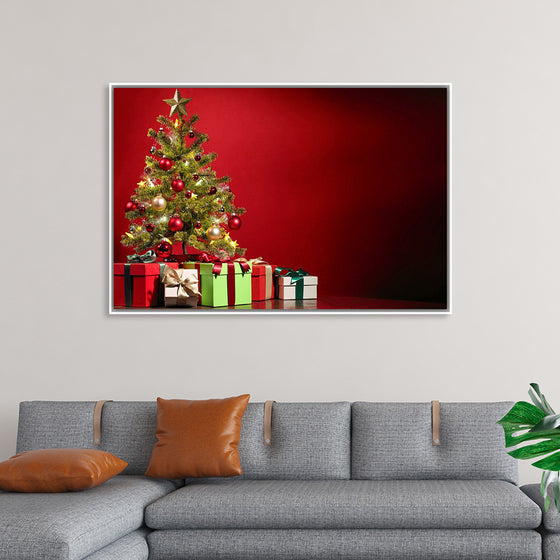 "Christmas Tree, Red Background"