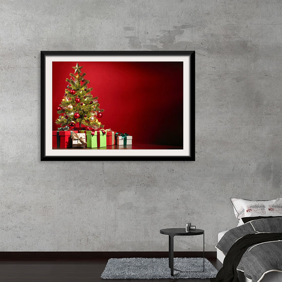 "Christmas Tree, Red Background"