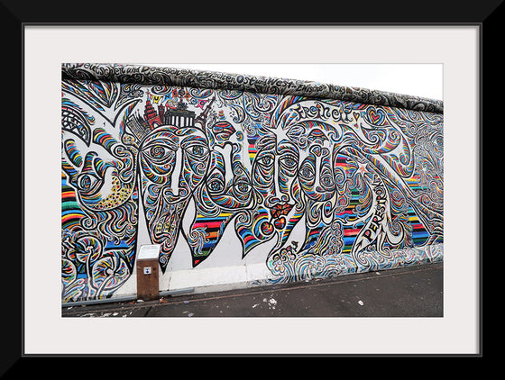 "Berlin Wall East Side Gallery", Guy Percival