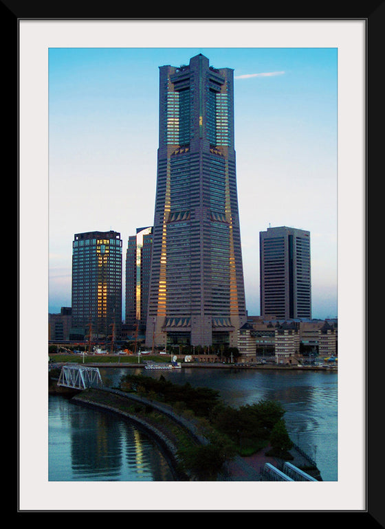 "Yokohama Landmark Tower"