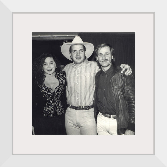 "Garth Brooks with Jennie Frankel and John Ford Coley at the Country Music Awards", Twins of Sedona