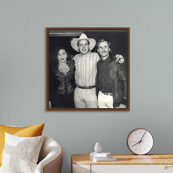 "Garth Brooks with Jennie Frankel and John Ford Coley at the Country Music Awards", Twins of Sedona