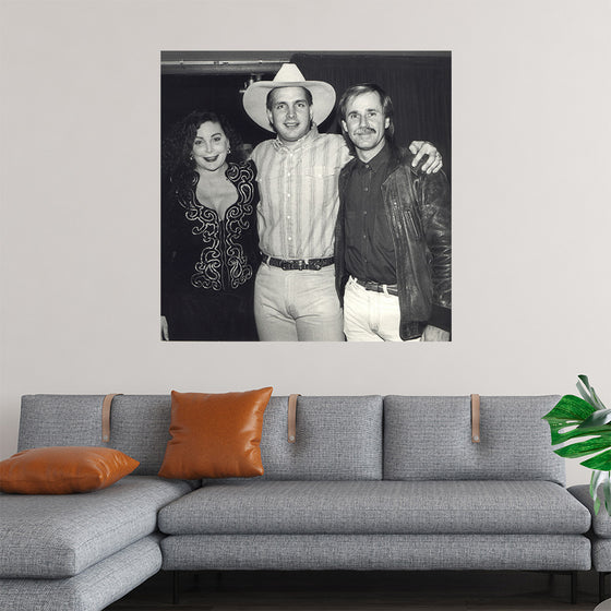 "Garth Brooks with Jennie Frankel and John Ford Coley at the Country Music Awards", Twins of Sedona