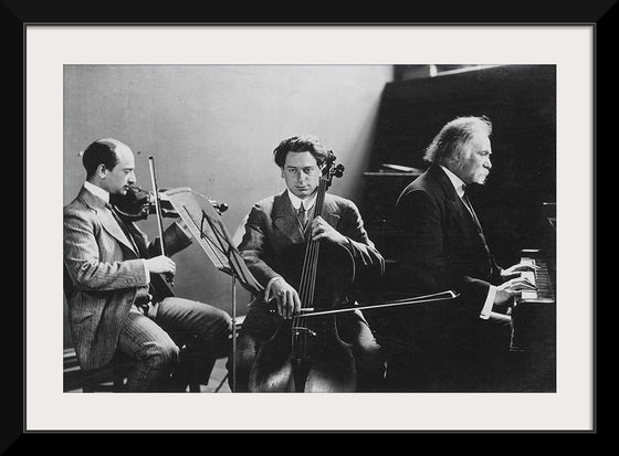 "The Hambourg Trio at the Toronto Arts and Letters Club- Jan, Boris and Professor Michael Hambourg", M.O. Hammond fonds