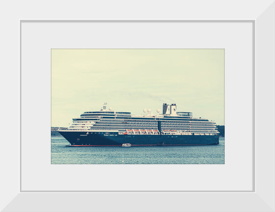 "A Majestic Cruise Ship Sailing on the Ocean"