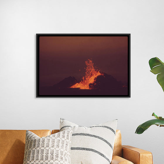 "Volcanic Mauna Ulu in Eruption"