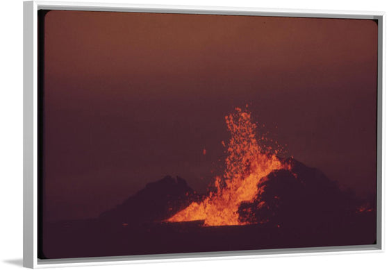 "Volcanic Mauna Ulu in Eruption"