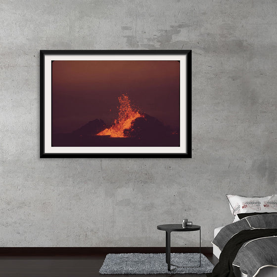 "Volcanic Mauna Ulu in Eruption"