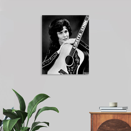 "1965 Promotional Image of Loretta Lynn", Les Leverett