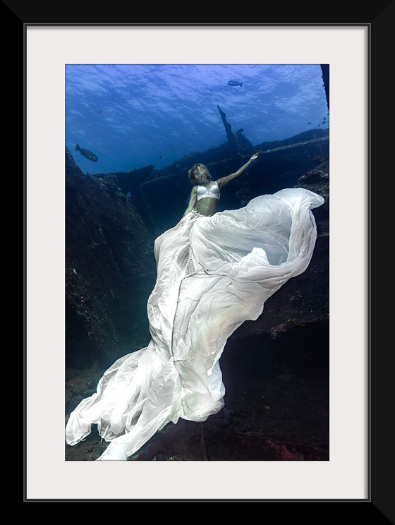 "Underwater Animals – An Ocean Bride 2", Victor Hawk