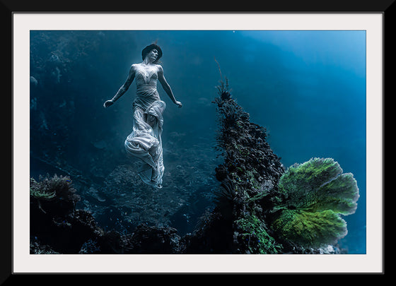 "Underwater Animals – Underwater Models The Daughter of Posidon 12", Victor Hawk